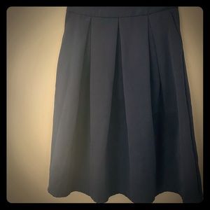 Pleated skirt